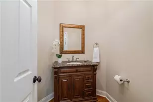 46 Lakecrest Cir, Suwanee, GA 30024 - Photo 25