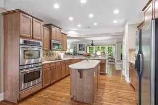 6065 Vickery Point, Cumming, GA 30040 - Photo 11