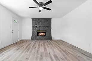 6577 Randall Mark Dr, Morrow, GA 30260 - Photo 17