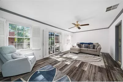 1673 Executive Park Lane NE, Atlanta, GA 30329 - Photo 7