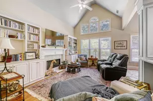 3673 Lake Edge Dr, Suwanee, GA 30024 - Photo 17