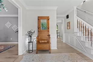 2302 Smokehouse Path, Lawrenceville, GA 30044 - Photo 3