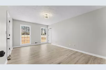 2302 Smokehouse Path, Lawrenceville, GA 30044 - Photo 13