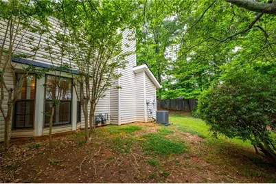 5097 Village Green Way, Alpharetta, GA 30009 - Photo 5