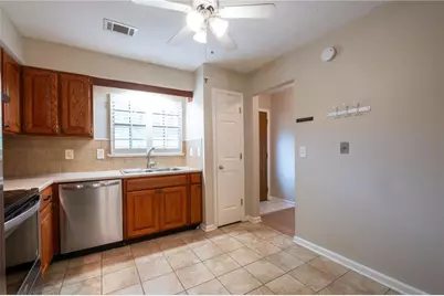 5097 Village Green Way, Alpharetta, GA 30009 - Photo 9