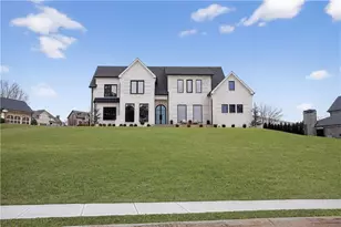 2445 Sunflower Dr, Hoschton, GA 30548 - Photo 3