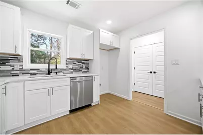 1775 Hadlock Street SW, Atlanta, GA 30311 - Photo 9