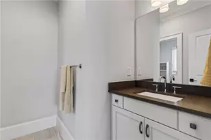 750 Yorkshire Road N, Atlanta, GA 30306 - Photo 39