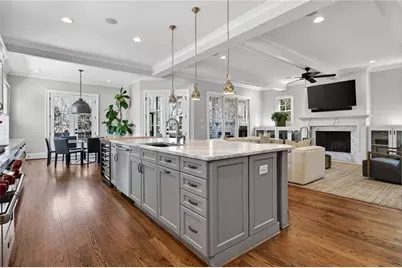750 Yorkshire Road N, Atlanta, GA 30306 - Photo 3