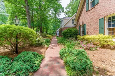 335 Cameron Ridge Drive, Atlanta, GA 30328 - Photo 3