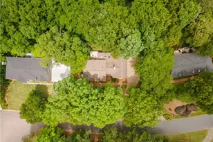 335 Cameron Ridge Dr, Atlanta, GA 30328 - Photo 51