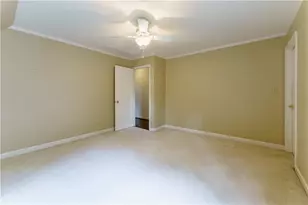 335 Cameron Ridge Dr, Atlanta, GA 30328 - Photo 33