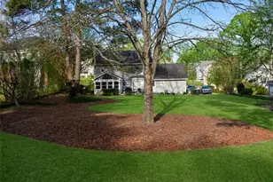 2074 Rockdale Cir, Snellville, GA 30078 - Photo 13