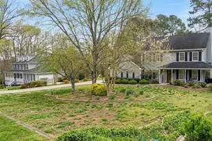 2074 Rockdale Cir, Snellville, GA 30078 - Photo 3
