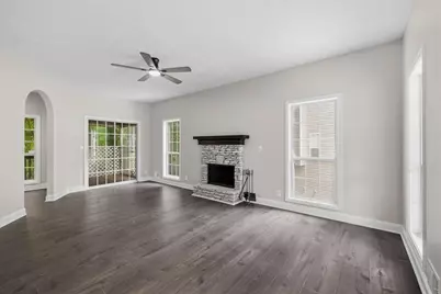 1104 Havel Drive SW, Marietta, GA 30008 - Photo 3