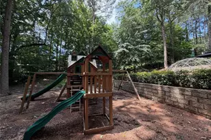 3921 Riverlook Pkwy SE, Marietta, GA 30067 - Photo 25