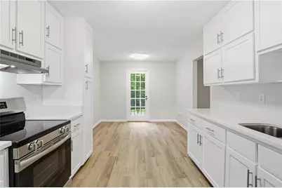 1171 Salisbury Trail, Riverdale, GA 30296 - Photo 5