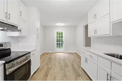 1171 Salisbury Trail, Riverdale, GA 30296 - Photo 5