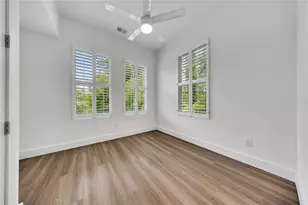9040 Main St, Woodstock, GA 30188 - Photo 23