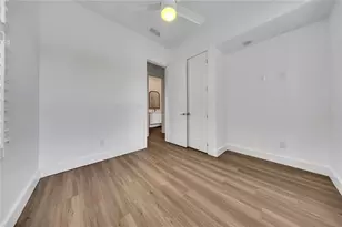 9040 Main St, Woodstock, GA 30188 - Photo 25