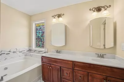 3936 Memorial Parkway NW, Kennesaw, GA 30152 - Photo 15