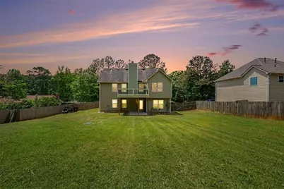 3936 Memorial Parkway NW, Kennesaw, GA 30152 - Photo 5