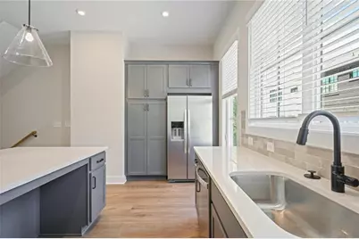 2636 Mackintosh Court, Atlanta, GA 30319 - Photo 15