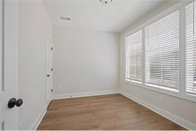 2636 Mackintosh Court, Atlanta, GA 30319 - Photo 3