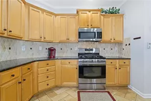 1221 Kingsbury Ln, Powder Springs, GA 30127 - Photo 15