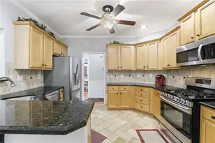 1221 Kingsbury Ln, Powder Springs, GA 30127 - Photo 3