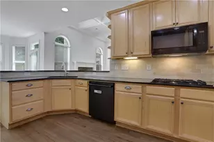 910 Windsor Creek Dr, Grayson, GA 30017 - Photo 19