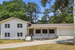 1073 Grayson Pkwy, Grayson, GA 30017 - Photo 1
