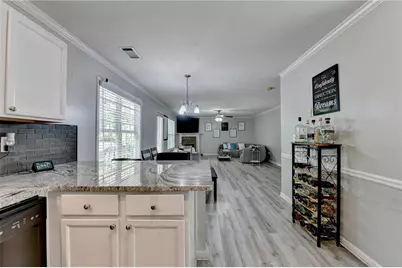 4439 Flat Stone Drive, Snellville, GA 30039 - Photo 7