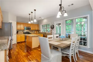 708 Waveland Dr, Woodstock, GA 30189 - Photo 17