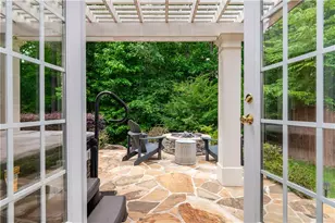 708 Waveland Dr, Woodstock, GA 30189 - Photo 3
