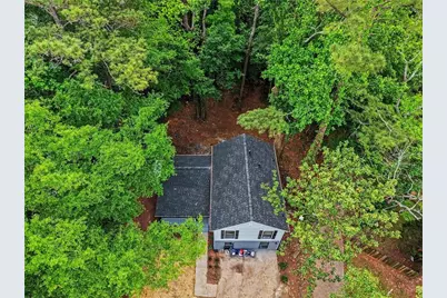 1027 Mainstreet Lake Drive, Stone Mountain, GA 30088 - Photo 33