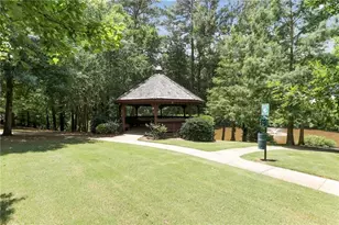 3662 Ashford Creek View NE, Atlanta, GA 30319 - Photo 19