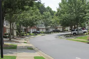 1472 Bellsmith Dr, Roswell, GA 30076 - Photo 3