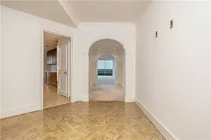 2660 Peachtree Rd NW, Atlanta, GA 30305 - Photo 3