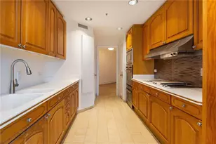 2660 Peachtree Rd NW, Atlanta, GA 30305 - Photo 15