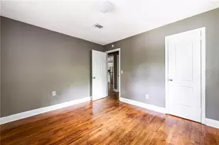 2833 Cardo Dr NW, Atlanta, GA 30318 - Photo 17