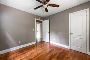2833 Cardo Dr NW, Atlanta, GA 30318 - Photo 19