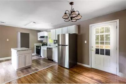 2833 Cardo Drive NW, Atlanta, GA 30318 - Photo 5