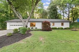 122 Cross Gate Dr, Marietta, GA 30068 - Photo 1