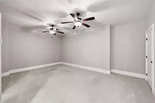 890 Candler St, Gainesville, GA 30501 - Photo 47
