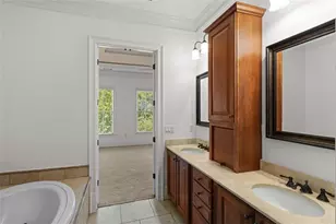 3045 Stone Gate Dr, Atlanta, GA 30324 - Photo 35