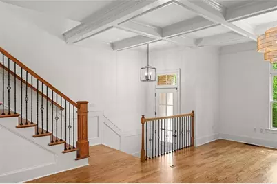 3045 Stone Gate Drive, Atlanta, GA 30324 - Photo 9