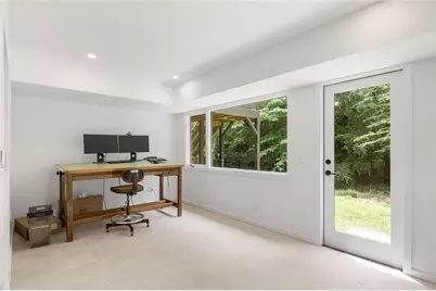 2673 Cosmos Drive NE, Atlanta, GA 30345 - Photo 37