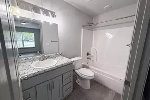 3102 Fairington Village Dr, Lithonia, GA 30038 - Photo 13