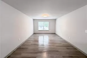 3102 Fairington Village Dr, Lithonia, GA 30038 - Photo 9